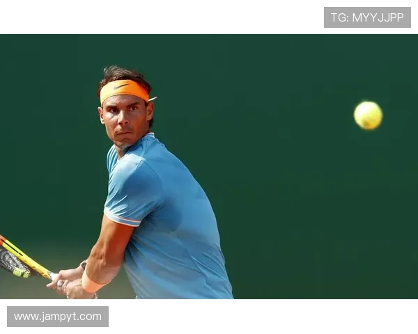 网球大师赛精彩落幕 纳达尔逆袭夺冠续写辉煌纪录