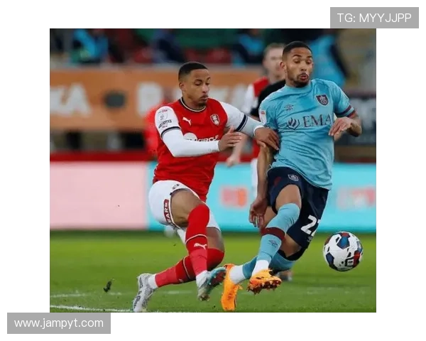 考文垂足球俱乐部历史成就与发展分析探讨 考文垂足球俱乐部历史成就与发展分析探讨