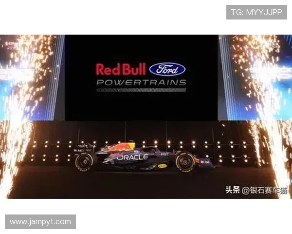 F1新赛季车队竞争加剧冠军争夺进入白热化车手转会引发关注话题 F1新赛季车队竞争加剧冠军争夺进入白热化车手转会引发关注话题