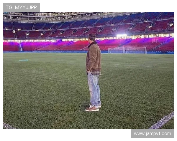 梅西重返巴萨传闻再起 球迷期待偶像归队引发热议 梅西重返巴萨传闻再起 球迷期待偶像归队引发热议