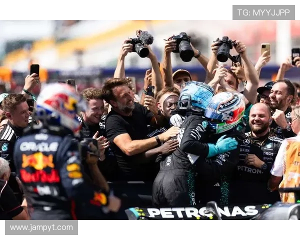 F1赛事精彩回顾：新赛季规则变动与车队阵容大揭秘