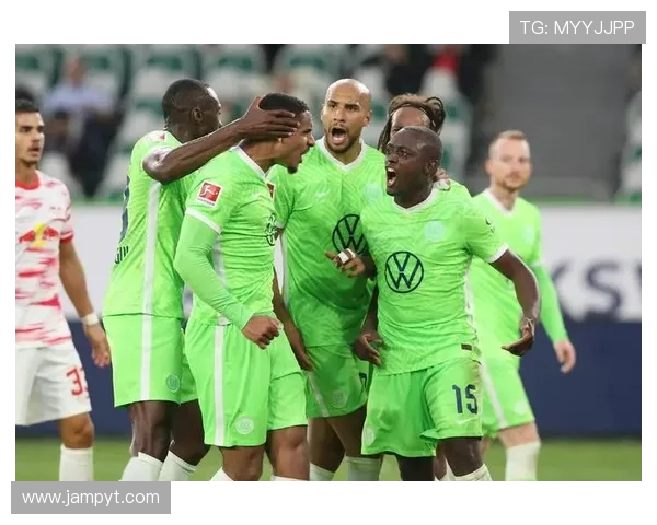 百年德甲劲旅科隆俱乐部的荣耀传统与复兴之路探索未来愿景全景